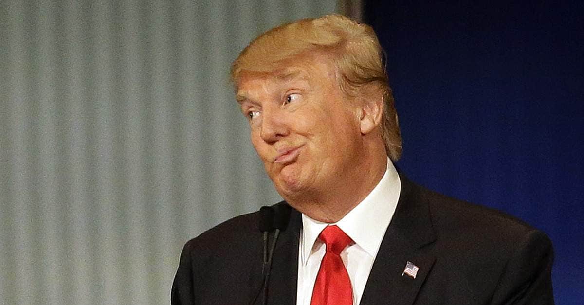 'நான் மிகவும் புத்திசாலியான மனிதன்': தனக்குத்தானே சான்றிதழ் கொடுத்துக் கொண்ட அமெரிக்க அதிபர்!