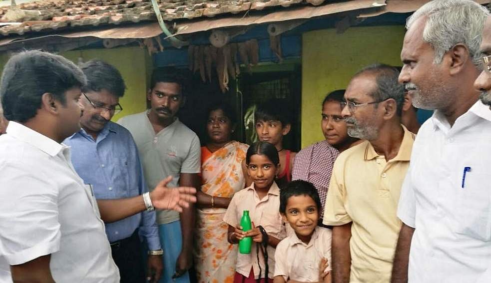 பொது நிறுவனங்களுக்கு அபராதம் விதிப்பது பயம் ஏற்படுத்துவதற்காக அல்ல: அமைச்சர் விஜயபாஸ்கர் விளக்கம்