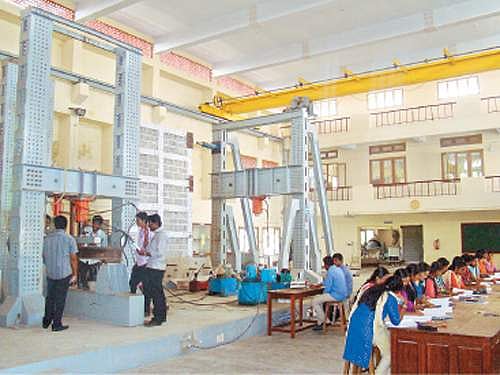 கட்டுமானத்துறையில் உயர் படிப்பு!