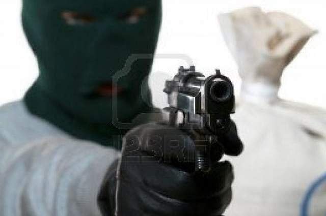 முதியவர்களை குறிவைக்கும் கொள்ளையர்கள்! தப்பிப்பது எப்படி?