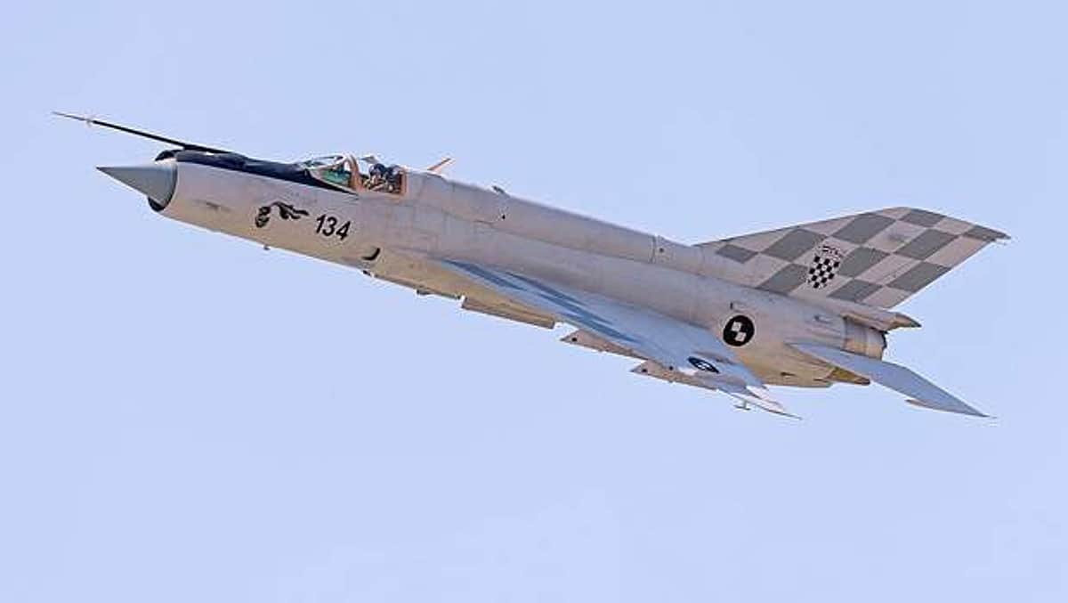 எஃப்-16 விமானத்தை சுட்டு வீழ்த்தியதற்கான ரேடார் பதிவுகளை வெளியிட்டது இந்தியா
