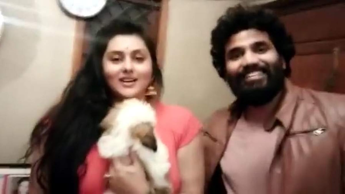 நவம்பர் 24-ல் நடிகை நமீதாவுக்குக் கல்யாணம்!