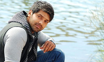 ஏப்ரலில் திருமணம் செய்யப் போகிறாரா நடிகர் ஆர்யா? வைரலான ஜிம் விடியோ! 