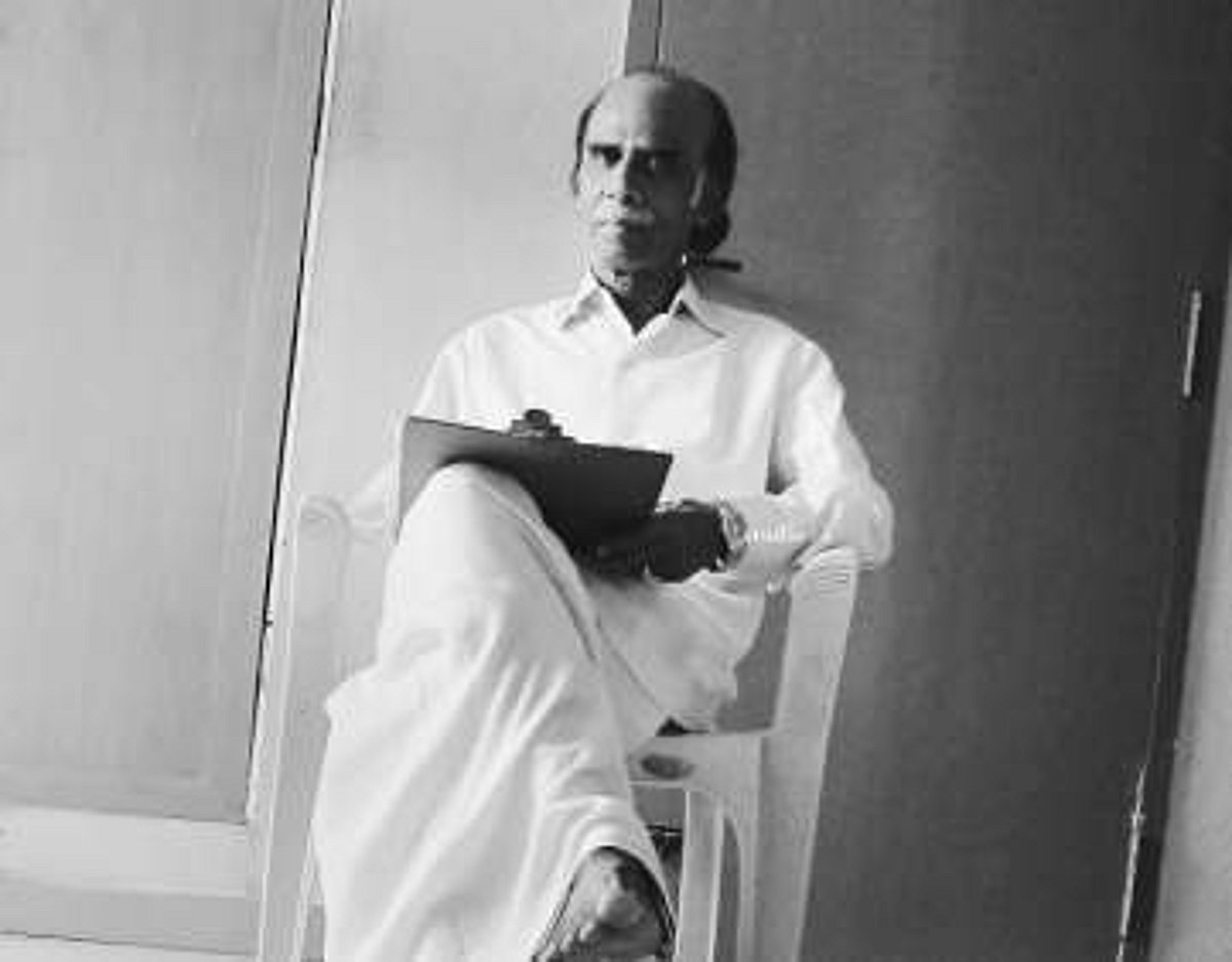 பாடலாசிரியர்களை "வாத்தியார் ஐயா' என்று அழைத்தவர்!