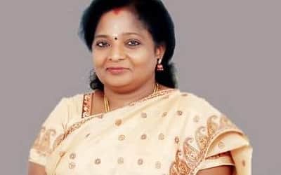 சோதனைகளை சாதனையாக்கிய மக்கள் மனம் கவர்ந்த முதல்வர்: எடப்பாடியை பாராட்டிய தமிழிசை 