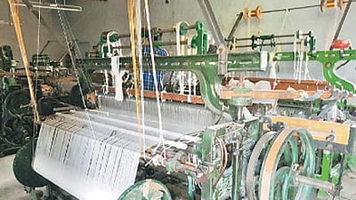 ஜவுளித் துறை வளா்ச்சி ரூ 29 லட்சம் கோடியை எட்டும்: மத்திய அரசு