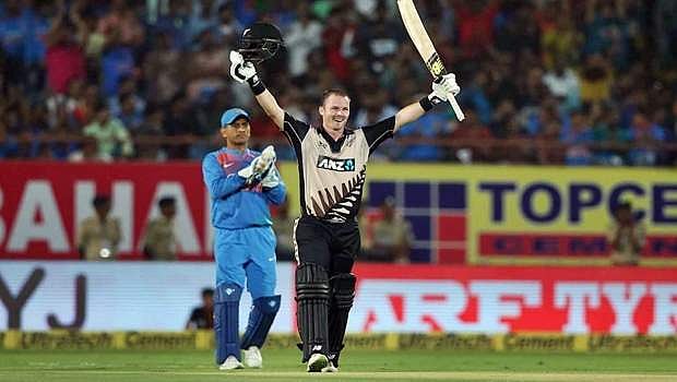 காலின் முன்ரோ அதிரடி சதம்: இந்தியாவுக்கு 197 ரன்கள் வெற்றி இலக்கு