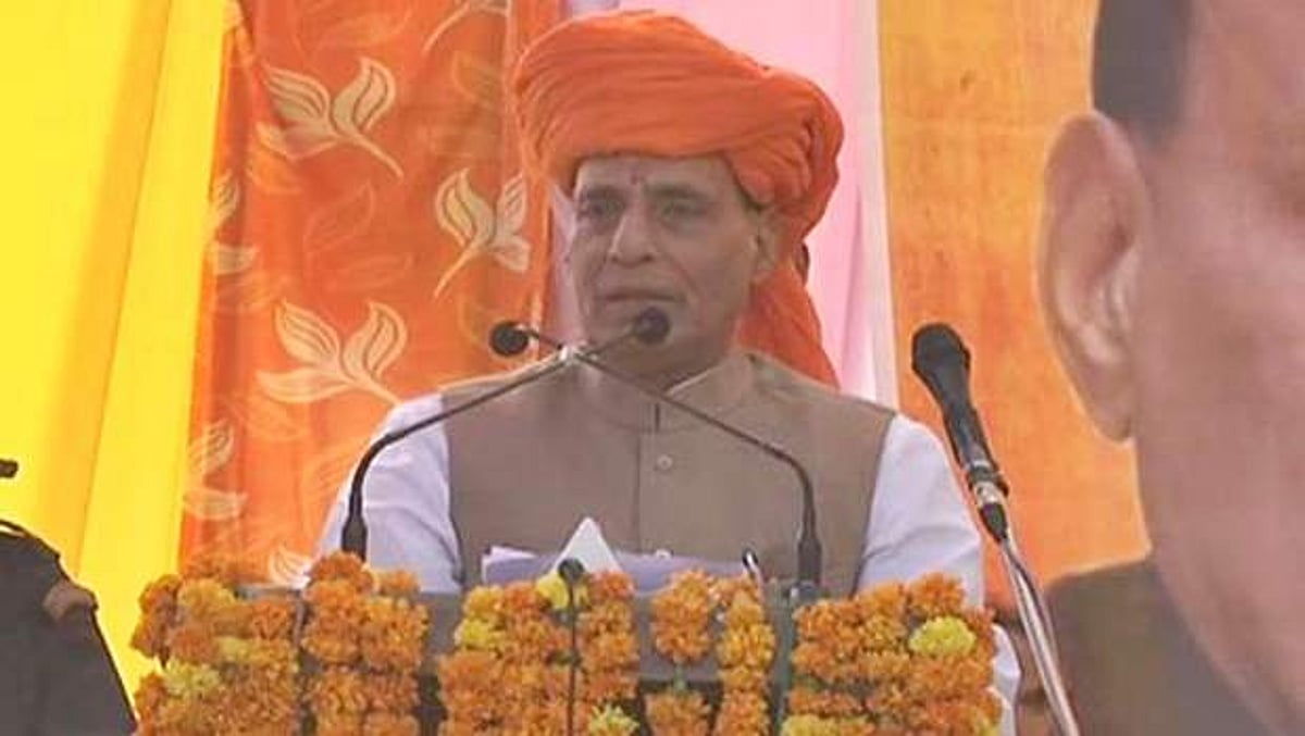 காங்கிரஸ் ஆட்சி அமைத்தால் வளர்ச்சி சீர்கெடும்: மத்திய அமைச்சர் ராஜ்நாத் சிங்