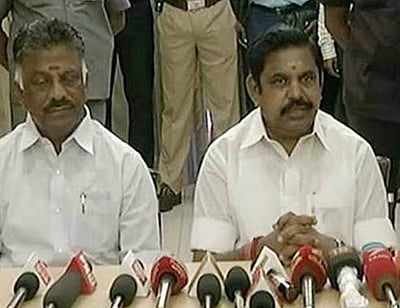 கனமழை வெள்ளத்தை சீரமைக்க பிரதமரிடம் ரூ. 1500 கோடி நிதி உதவி கேட்டுள்ளோம்: முதல்வர் பழனிசாமி பேட்டி