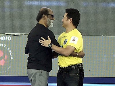 ரஜினி பிறந்தநாள்: சச்சின் வாழ்த்து!