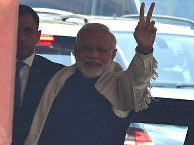 குஜராத் தேர்தல் தோல்வி: தன் வாயால் கெட்ட காங்கிரஸ்! 