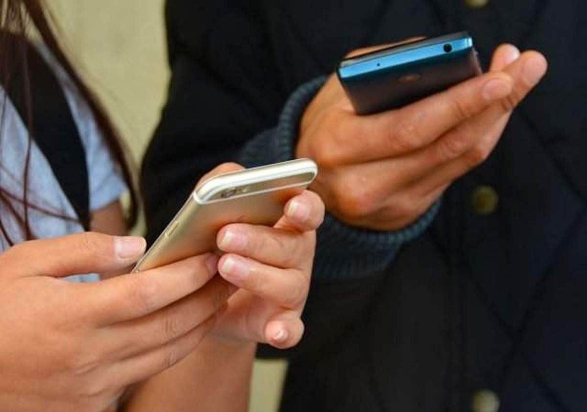 இந்தியாவில் ஒரு மாதத்திற்கு எத்தனை ஜி.பி மொபைல் டேட்டா செலவு பண்றாங்க தெரியுமா?