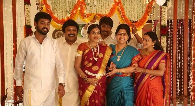 விமல் நடித்துள்ள மன்னர் வகையறா பட டீசர்!