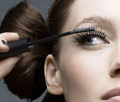 மஸ்காரா போட்டு மயக்குற அழகியா நீங்கள்? அப்படி என்றால் இதோ மஸ்காரா பற்றிய சில ரகசியங்கள்!