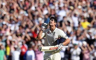 ஆஷஸ்: அலாஸ்டர் குக் புதிய சாதனை!