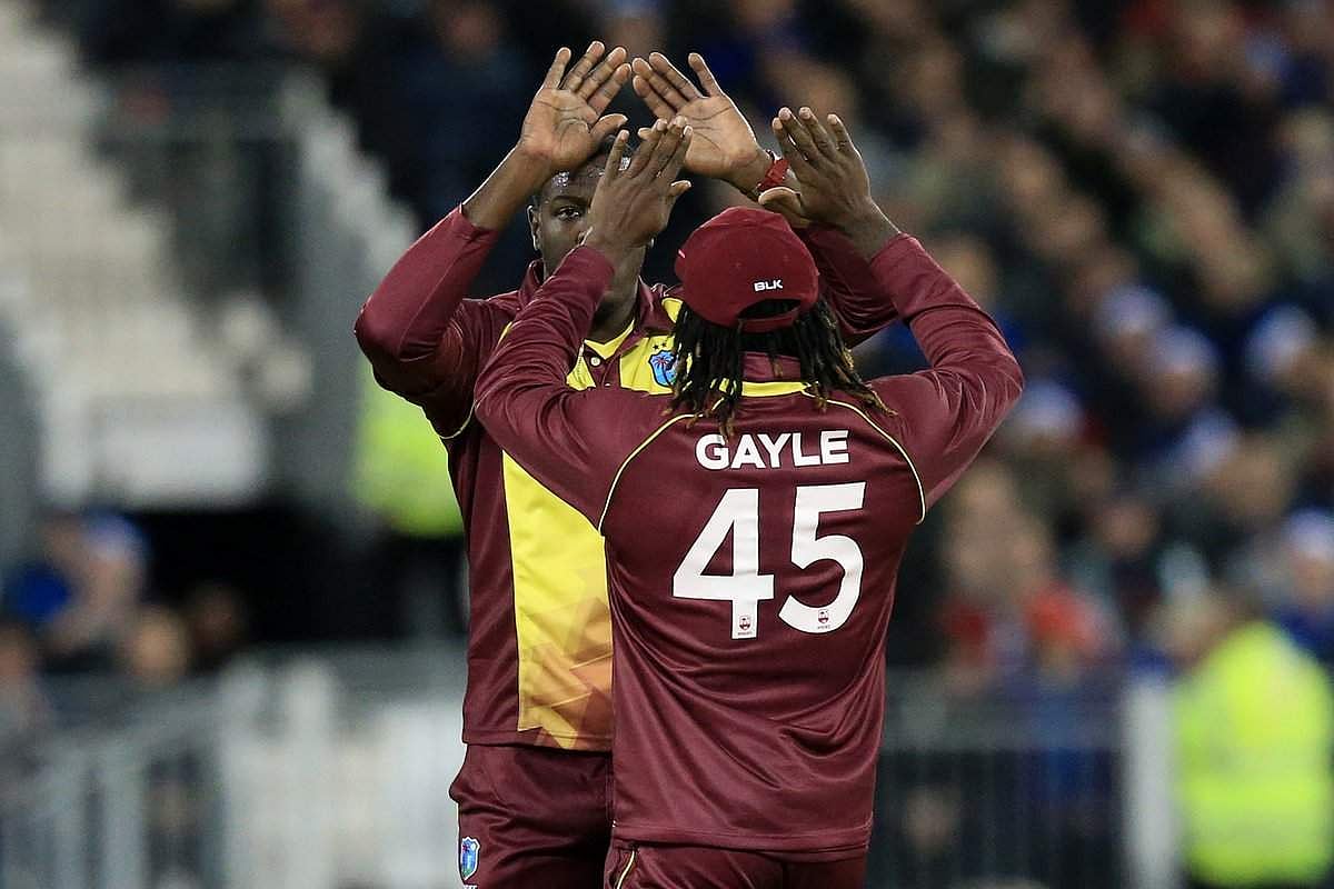 டி20: பேட்டிங், பெளலிங் என இரண்டிலும் அசத்திய நியூஸிலாந்து!