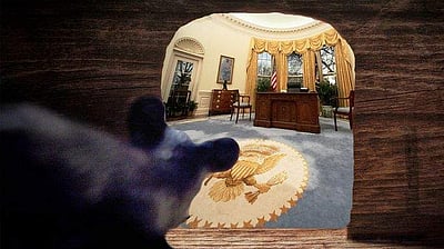 அமெரிக்க அதிபர் டொனால்டு டிரம்ப் வாழும் வெள்ளை மாளிகையிலேயே இவ்வளவு பிரச்னைகளா? எலி, எறும்பு மற்றும் கரப்பான்பூச்சிகளின் தொல்லை!