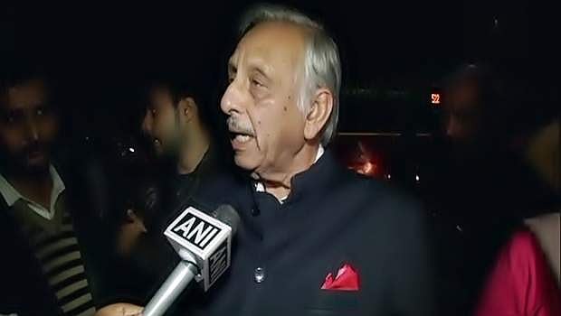 காங்கிரஸ் கட்சியில் இருந்து மணிசங்கர் ஐயர் தற்காலிக இடைநீக்கம்