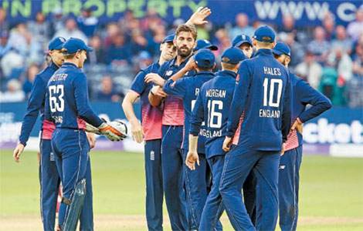 ஆஸ்திரேலியா ஒருநாள் தொடருக்கான இங்கிலாந்து அணி அறிவிப்பு