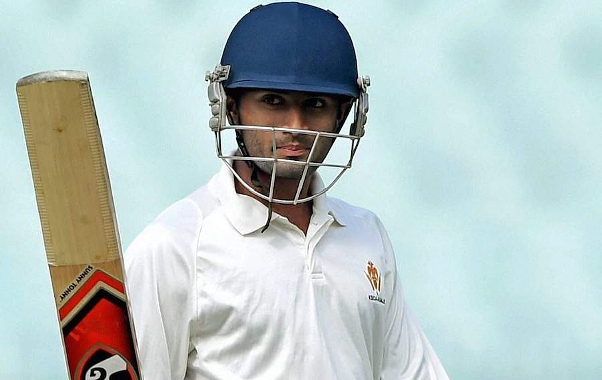 இன்னிங்ஸ் தோல்வியைத் தவிர்க்கப் போராடும் மும்பை! வலுவான நிலையில் கர்நாடகா!