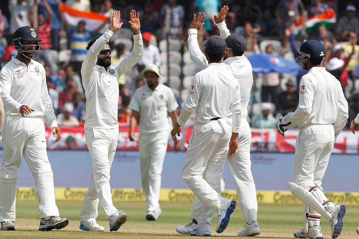 டெஸ்ட்: 5 விக்கெட்டுகளை இழந்து வங்கதேசம் தவிப்பு!