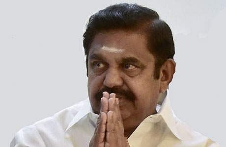 பாடாமல் முதல் பரிசு பெற்ற மாணவர்!