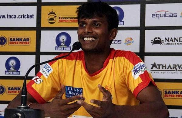 பாப்பம்பாடி டூ ஐபிஎல்: நடராஜனின் தலையெழுத்தை மாற்றிய சூப்பர் ஓவர்! (வீடியோ)