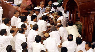 நம்பிக்கை வாக்கெடுப்பின் எடிட் செய்யப்படாத வீடியோ காட்சிகள் வேண்டும்: சபாநாயகரிடம் தி.மு.க கோரிக்கை 