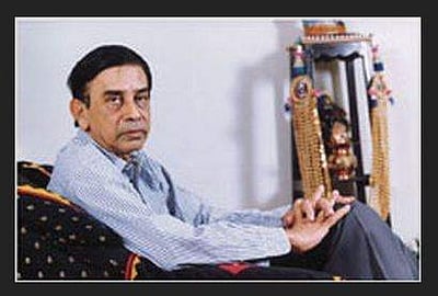 27.02.2008: பிரபல தமிழ் எழுத்தாளர் சுஜாதா மறைந்த தினம் இன்று!