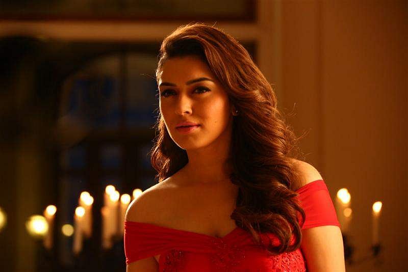 ஜி.வி. பிரகாஷுக்கு ஜோடியா? ஹன்சிகா மறுப்பு