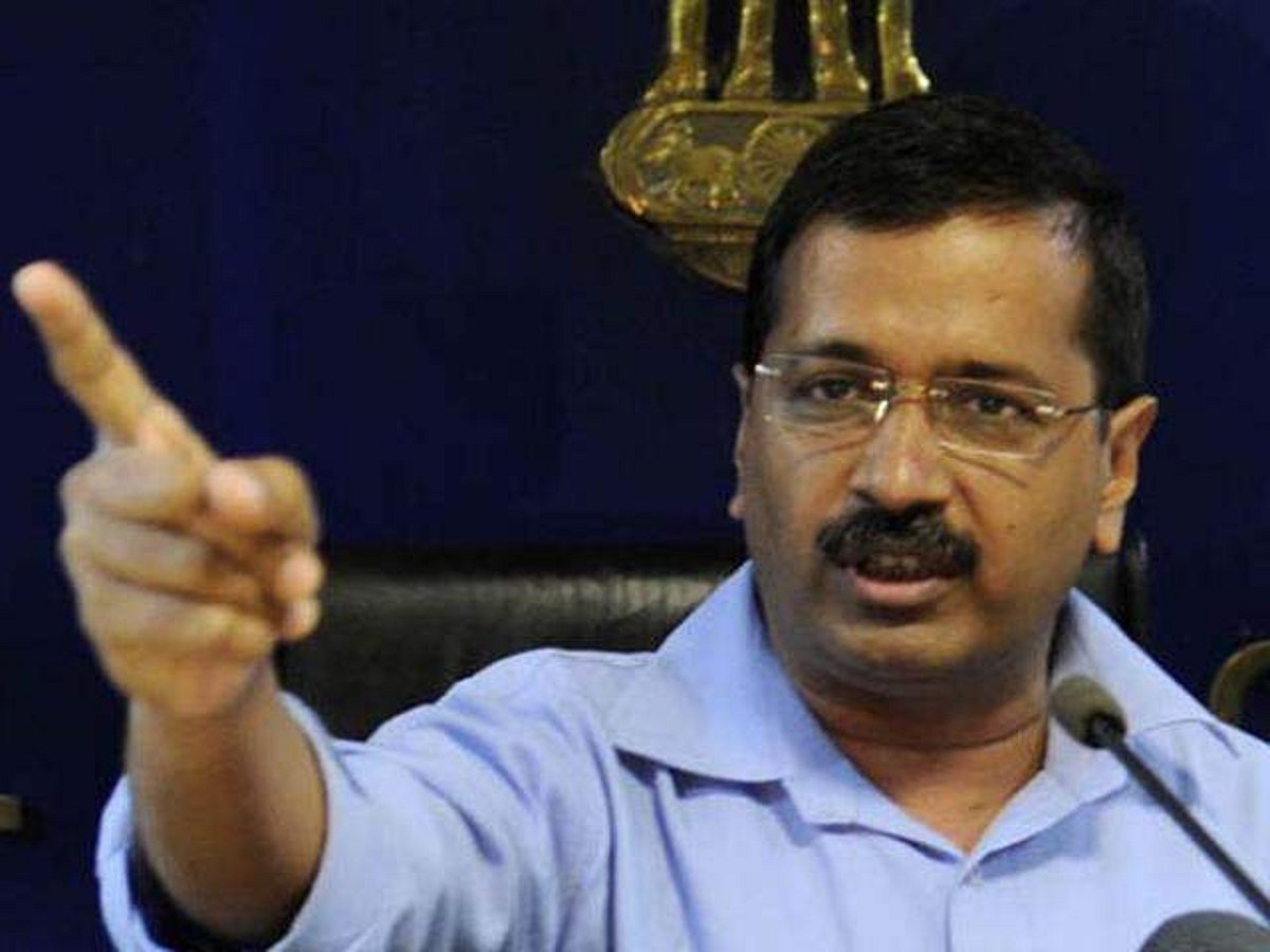 முதுகெலும்பு இல்லாமல் மோடியிடம் சரணடைந்த தேர்தல் ஆணையம்: கெஜ்ரிவால் கடும் தாக்கு!