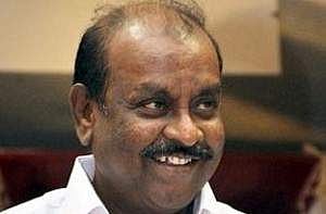 பண மோசடி வழக்கு: முன்னாள்  அமைச்சர் நத்தம் விஸ்வநாதனை கைது செய்ய நீதிமன்றம் தடை! 