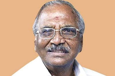 பாதுகாப்பு கேட்டு ஓ. பன்னீர்செல்வம் அணி வேட்பாளர் மதுசூதனன் மனு