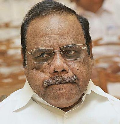 சபாநாயகர் தனபாலுக்கு எதிராக தீர்மானம்: சட்டசபையில் ஸ்டாலின் முன்மொழிந்தார் 