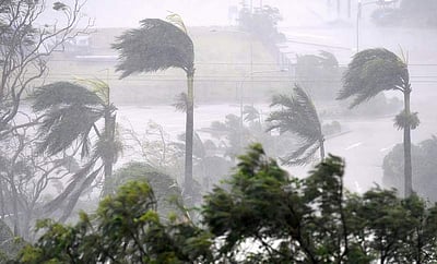 ஆஸ்திரேலியாவை தாக்கியது டெபி புயல்