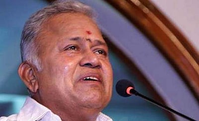 கோத்தகிரியில் தனிமைப்படுத்தப்பட்டுள்ளேனா?: நடிகர் ராதாரவி விளக்கம்