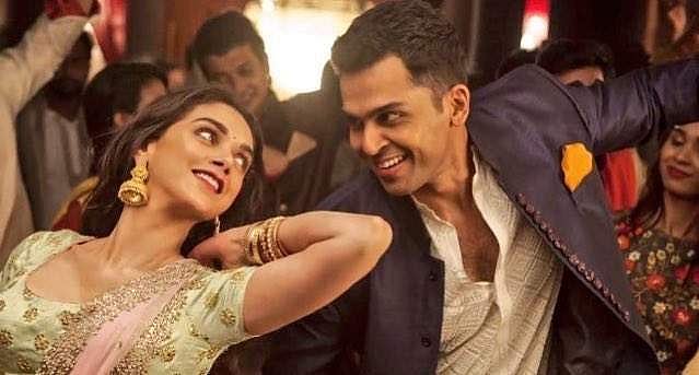 காற்று வெளியிடை: இரு பாடல்களின் வீடியோ வெளியீடு!