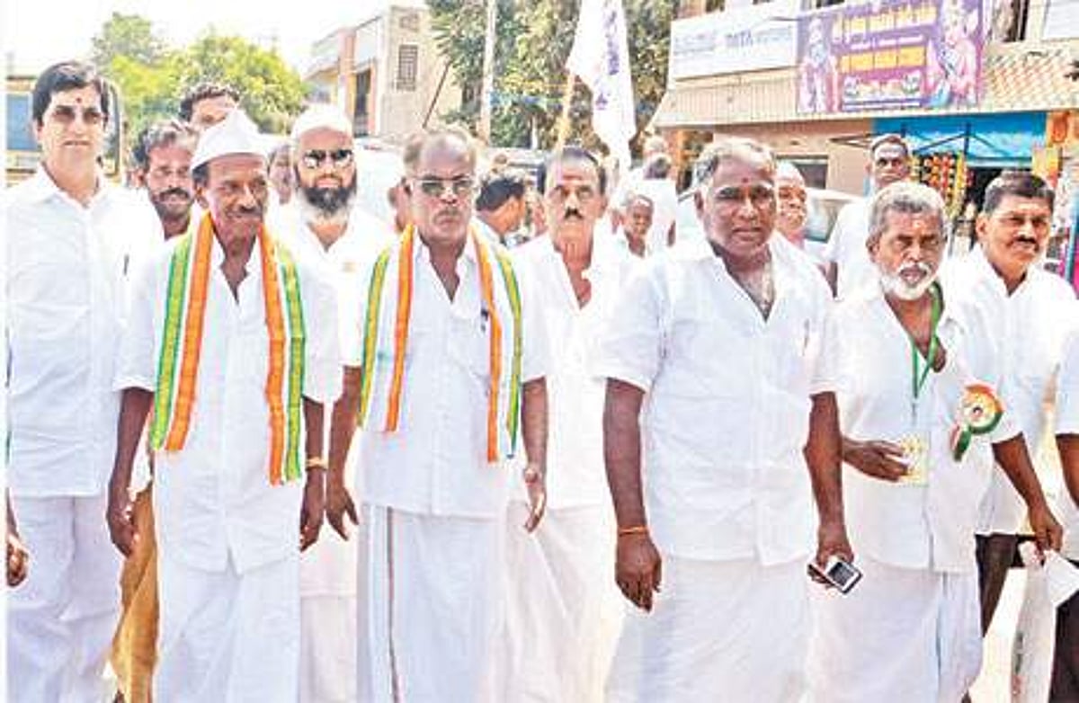 பாரத மாதாவுக்கு கோயில்: பாப்பாரப்பட்டியில் உண்ணாவிரதம் இருந்த குமரி அனந்தன் கைது