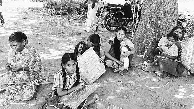 முடங்கி வரும் மூங்கில் பொருட்கள் விற்பனை