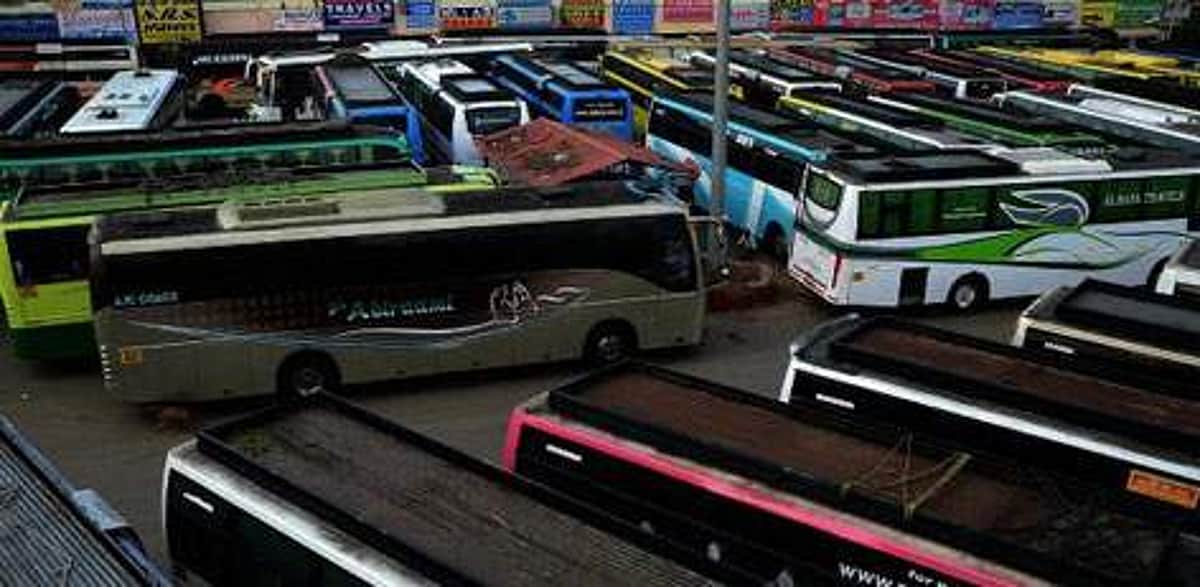 கோயம்பேடு ஆம்னி பஸ் ஸ்டாண்டில் கார் பார்க் செய்ய முடியாமல் அவஸ்தைப் பட்டிருக்கிறீர்களா?