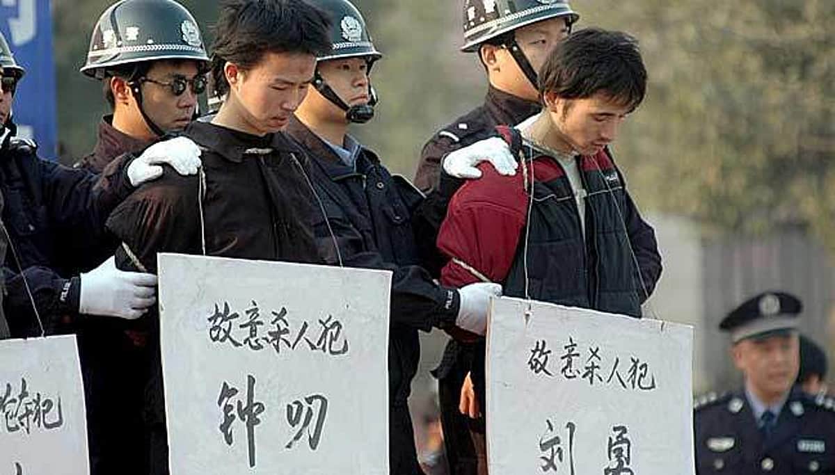 உலகில் அதிக அளவில் தூக்குத் தண்டனைகள் நிறைவேற்றப்படும் நாடு எது தெரியுமா? 'ஷாக்' ரிப்போர்ட்!