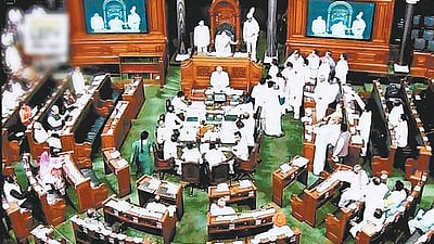 தருண் விஜய் மீது வழக்குப் பதிவு செய்ய வேண்டும்