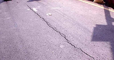 அண்ணா சாலையில் மீண்டும் விரிசல்