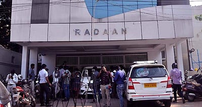 ராடான் நிறுவனத்தில் ஐடி ரெய்டு