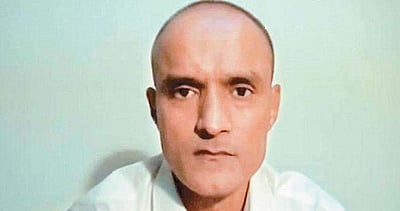 குல்பூஷண் மரண தண்டனையை எதிர்த்து மேல்முறையீடு: மத்திய அரசு