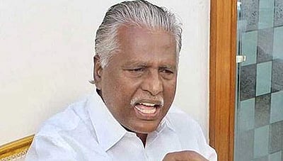 தினகரன் வெளியேற்றம் ஒரு நாடகம்: ஓ.பி.எஸ் அணியின் கே.பி.முனுசாமி காட்டம்! 