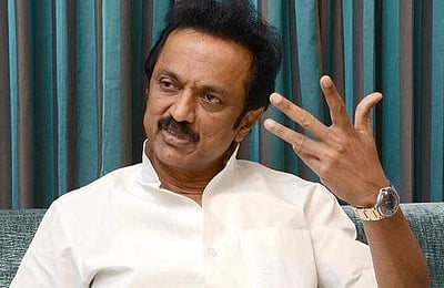 பேரவையைக் கூட்டினால் ஆட்சி நீடிக்குமா என பயப்படுகிறார்கள்: ஸ்டாலின்