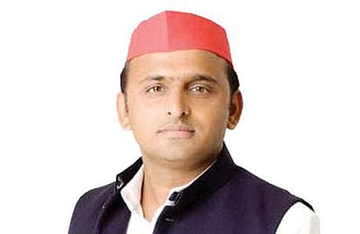 உ.பி.யில் காவல் துறையை தாக்கும் காவித் துண்டுகள்!