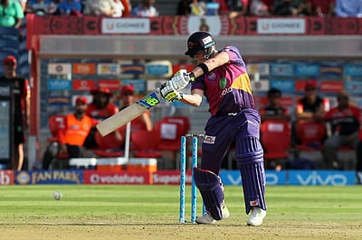 ஐபிஎல்: பெங்களூர் அணிக்கு 158 ரன்கள் இலக்கு!