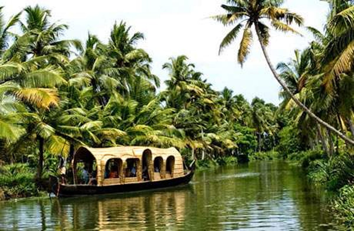 கோடை விடுமுறையைக் கழிக்க...